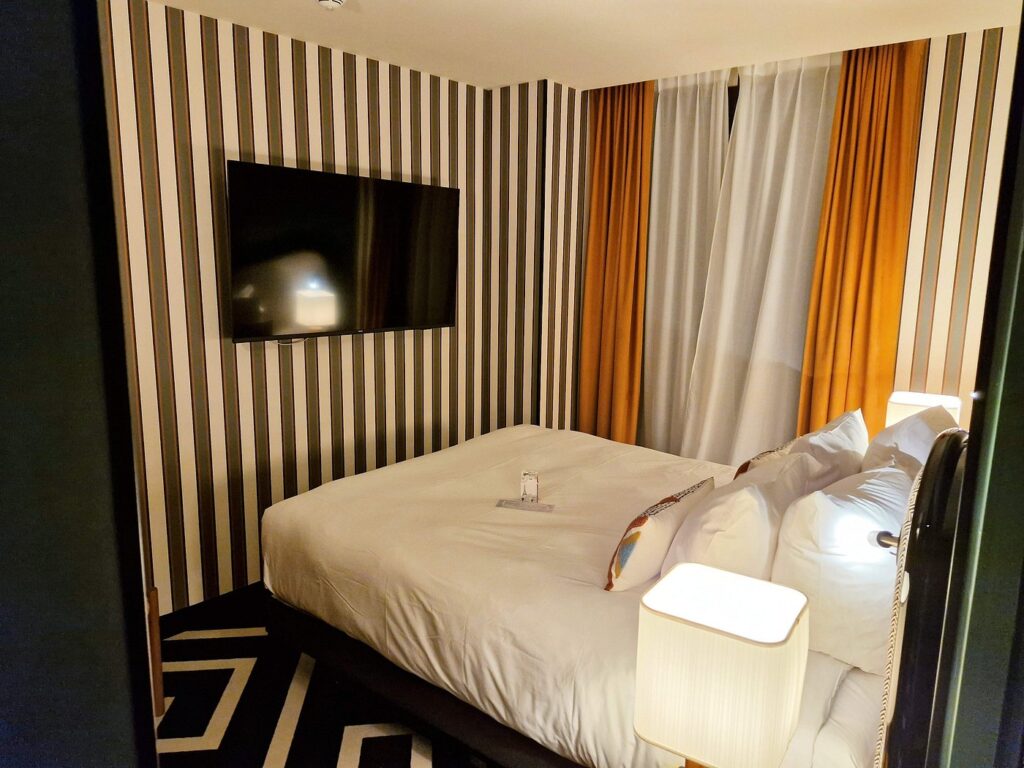 Chambre papier peint